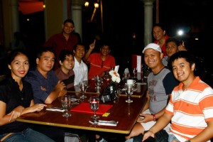 205132_384937084932530_1097451923_n