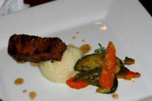 303725_384937801599125_869001004_n